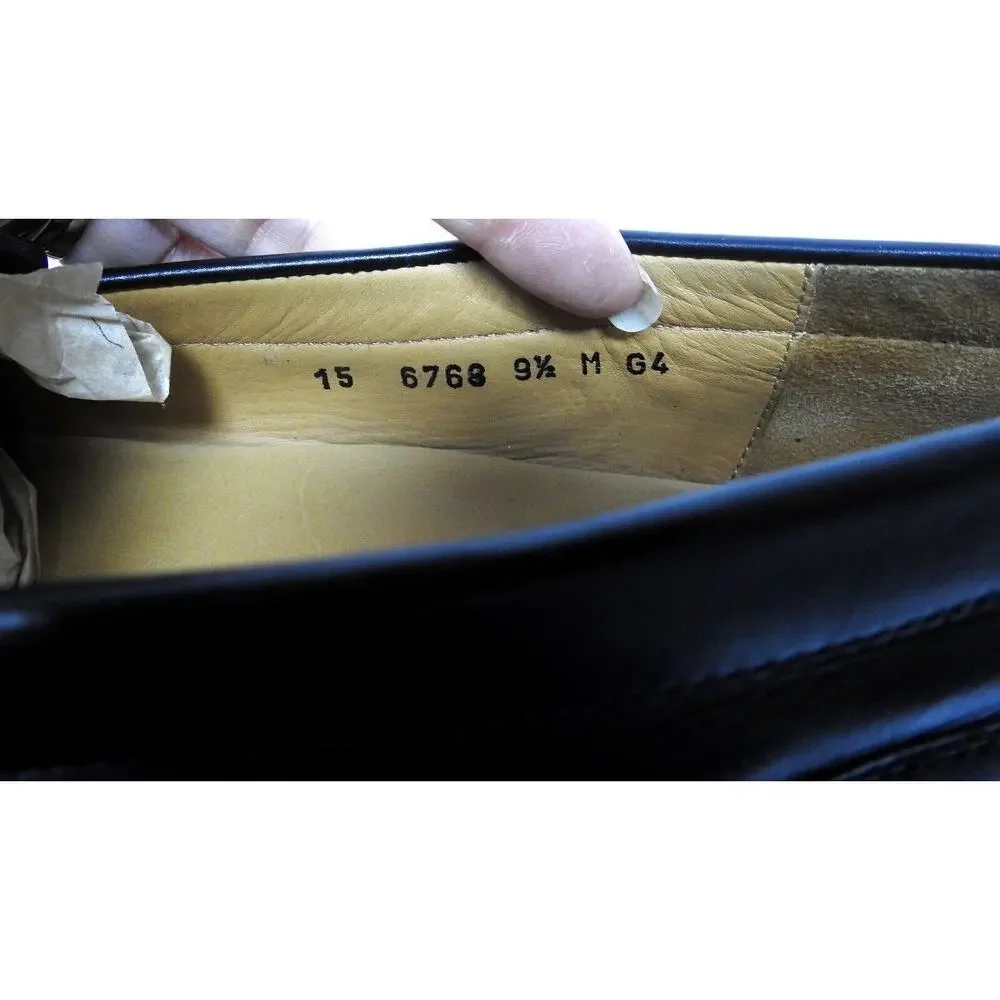 Johnston & Murphy Shoes black Leather loafers tassels Size 9.5 M